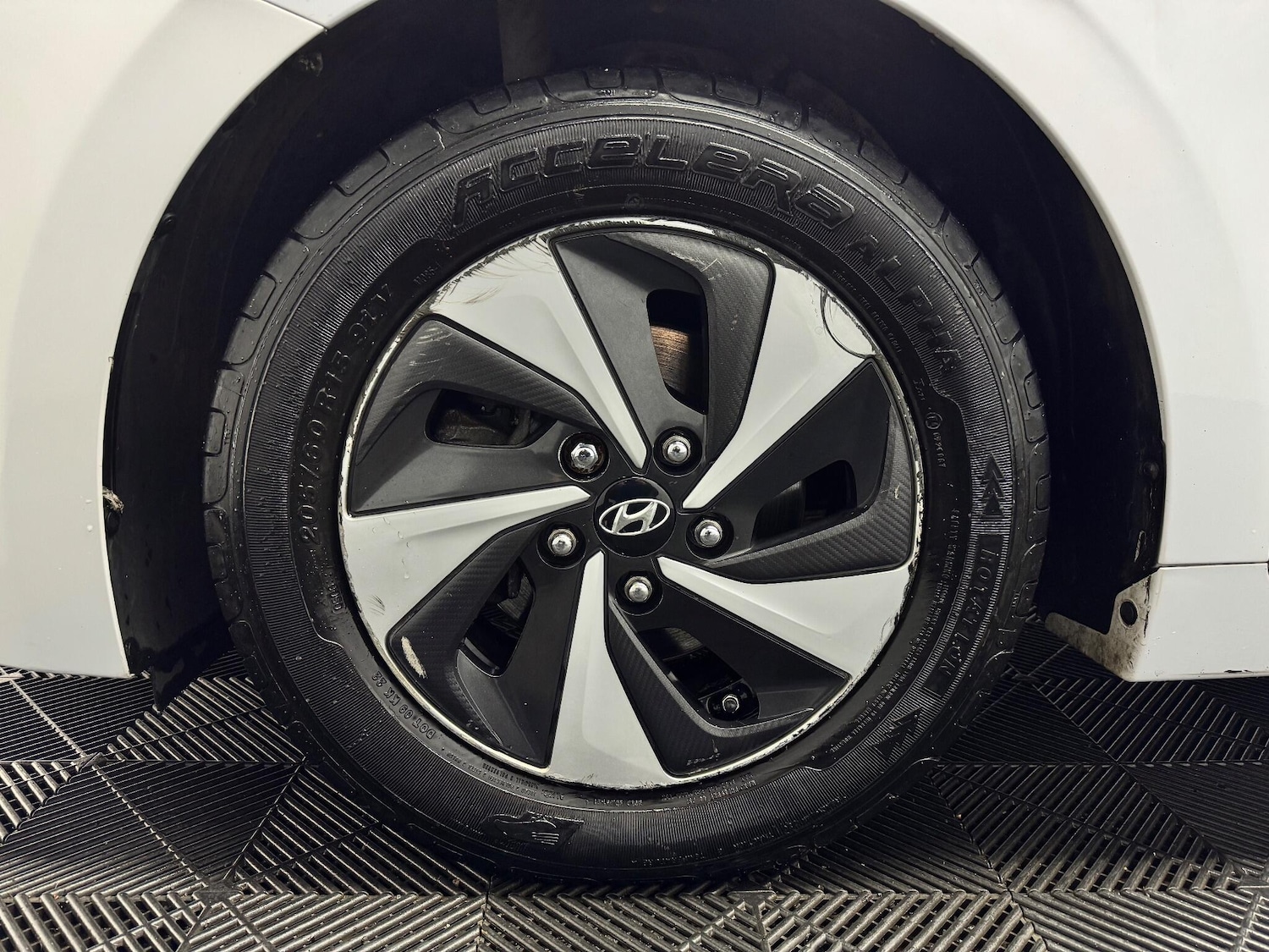 Used Hyundai IONIQ 2018 for sale - 76667057: Photo 27