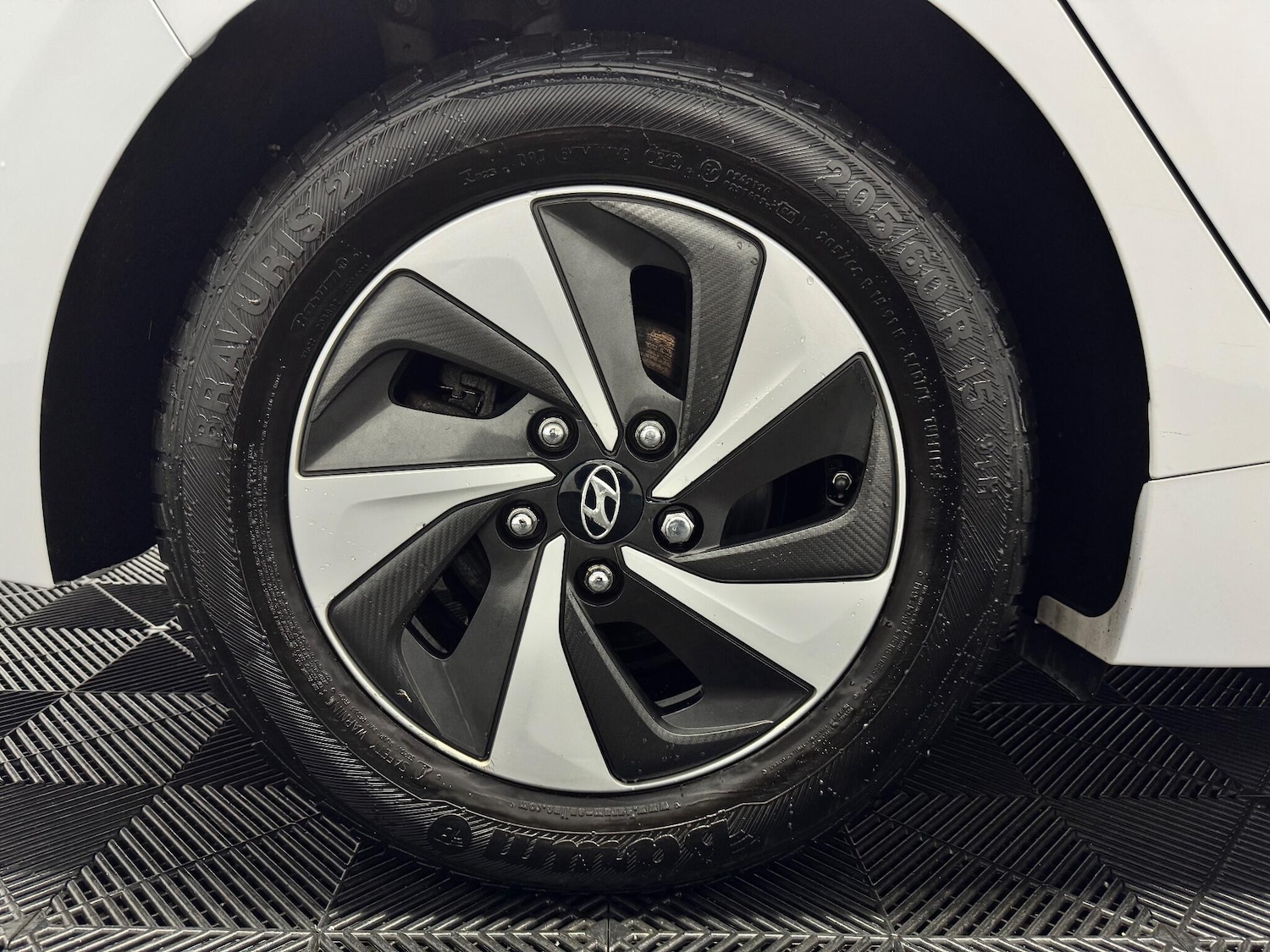 Used Hyundai IONIQ 2018 for sale - 76667057: Photo 29