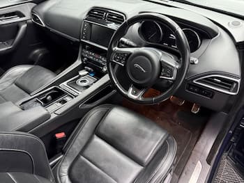 Used Jaguar F-Pace 2017 for sale - 79664311: Photo