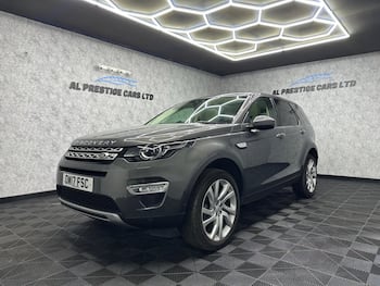 Used Land Rover Discovery Sport 2017 for sale - 79664463: Photo