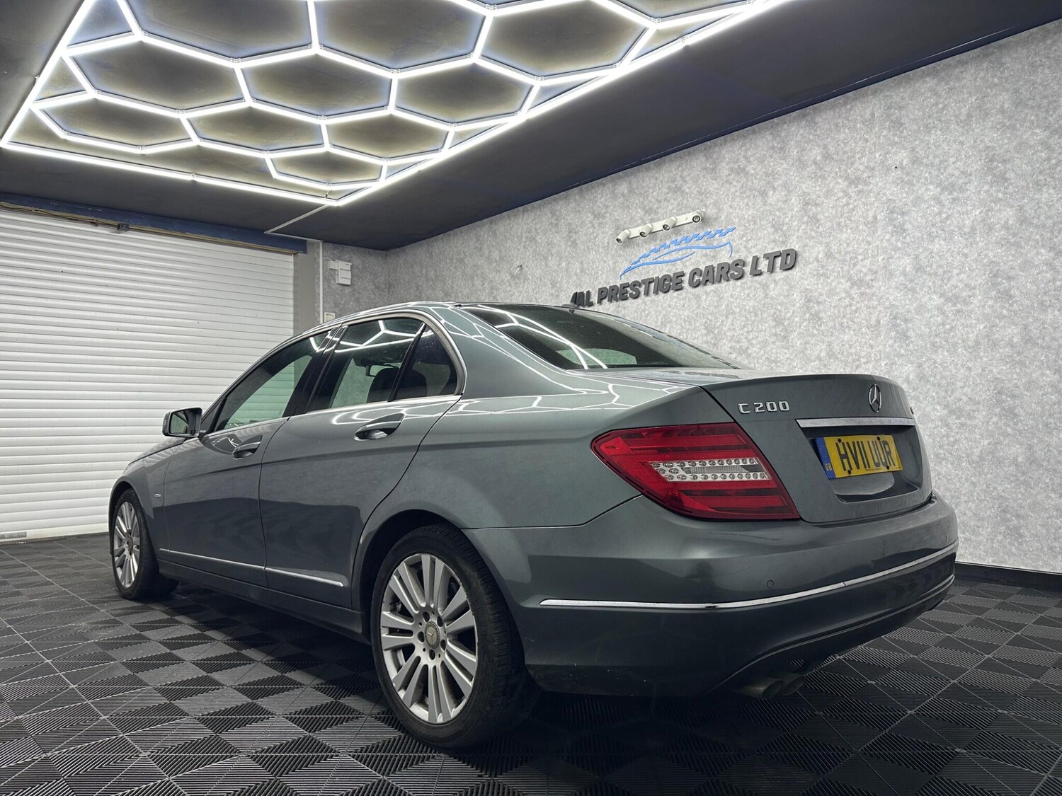 Used Mercedes-Benz C Class 2011 for sale - 78058379: Photo 21