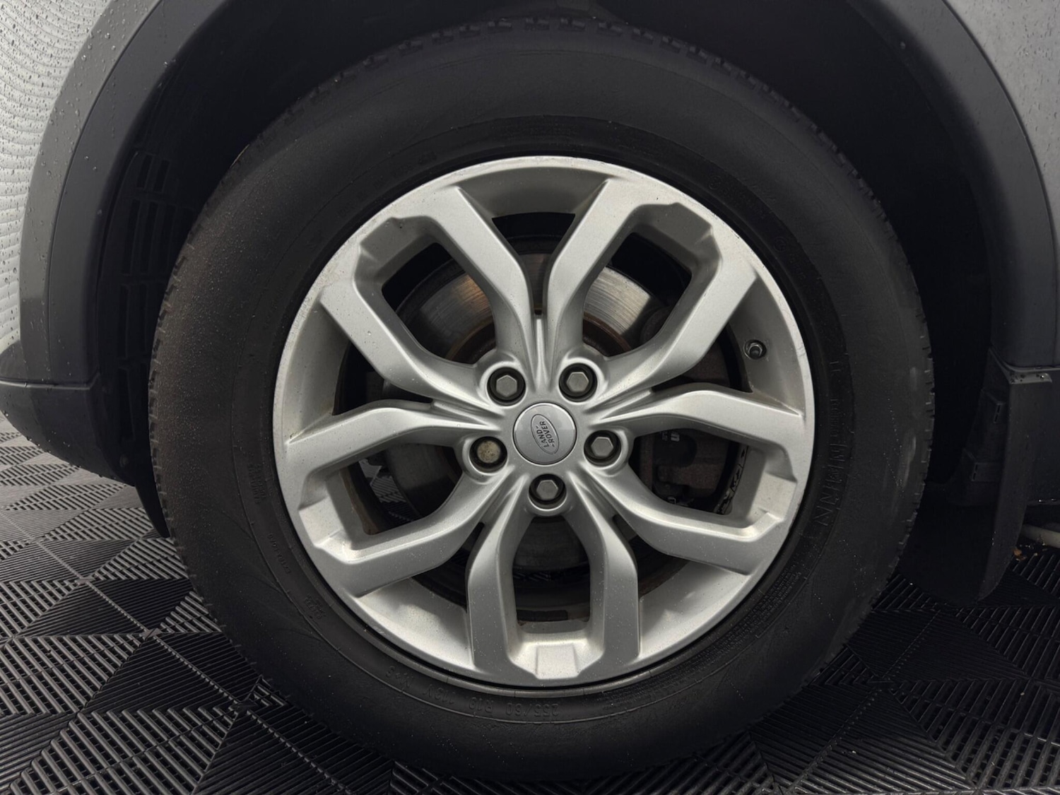 Used Land Rover Discovery 2017 for sale - 76024563: Photo 19