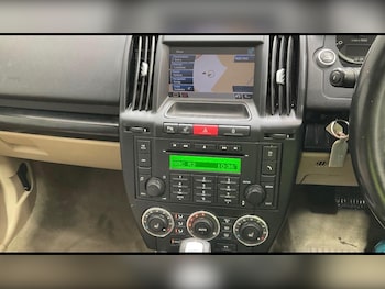 Used Land Rover Freelander 2 2010 for sale - 77633645: Photo