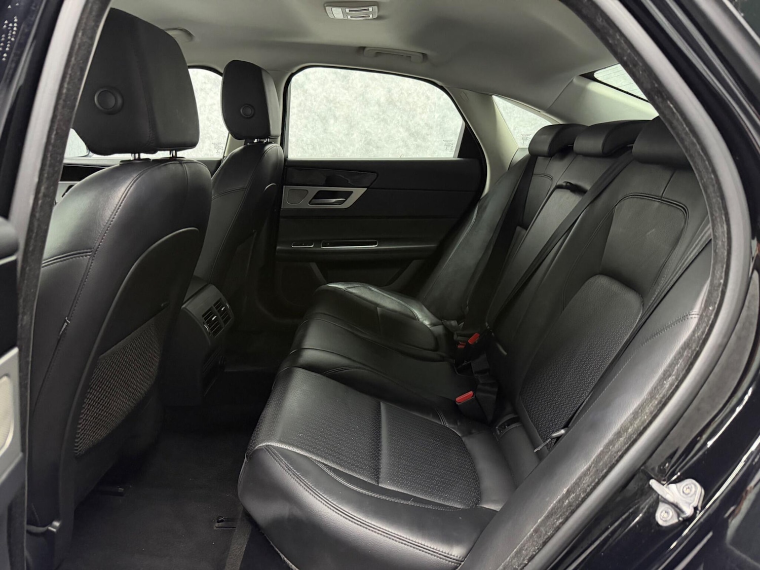 Used Jaguar XF 2017 for sale - 78058033: Photo 10