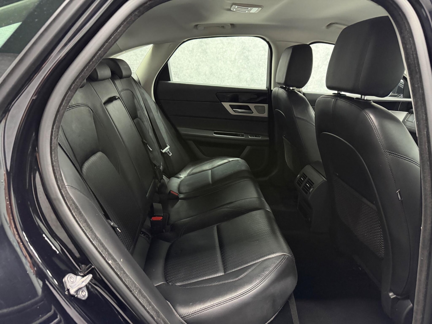 Used Jaguar XF 2017 for sale - 78058033: Photo 9