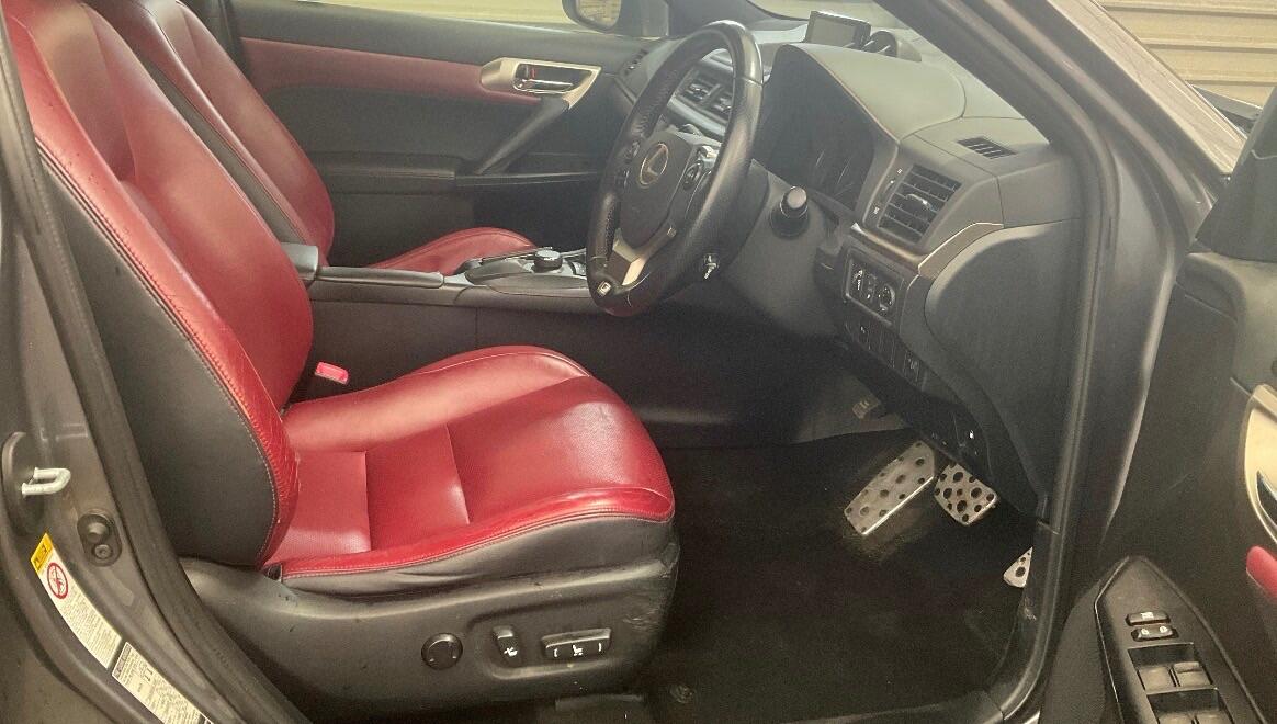 Used Lexus CT 2015 for sale - 78058852: Photo 2