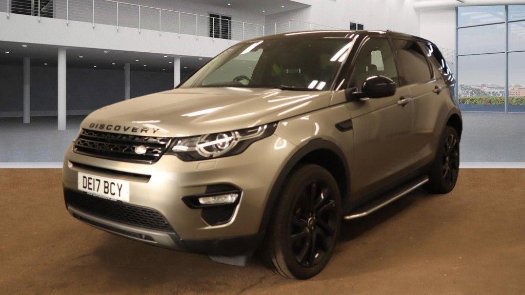 Used Land Rover Discovery Sport 2017 for sale - 76646290: Photo 1