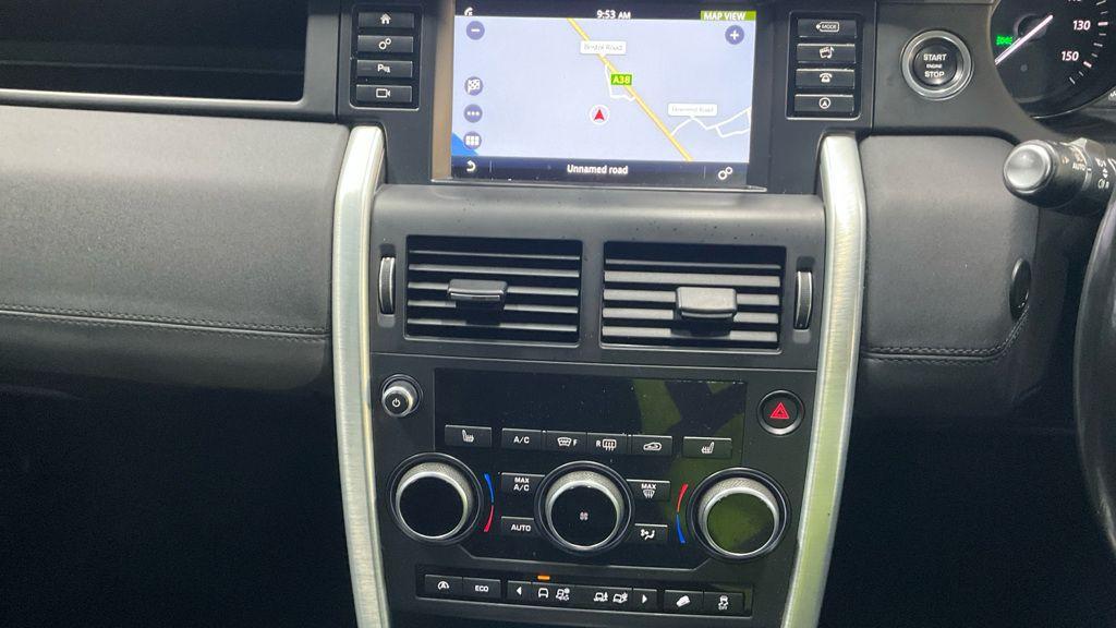 Used Land Rover Discovery Sport 2017 for sale - 76646290: Photo 5
