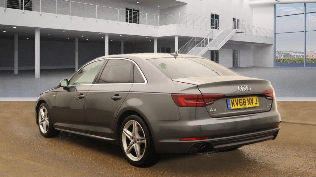 Used Audi A4 2018 for sale - 77097602: Photo 2