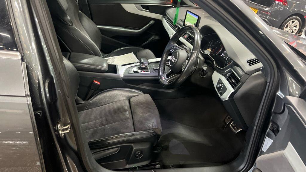 Used Audi A4 2018 for sale - 77097602: Photo 3