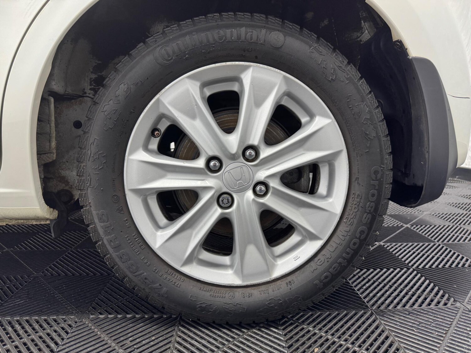 Used Honda Jazz 2013 for sale - 77497424: Photo 22