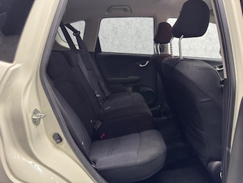 Used Honda Jazz 2013 for sale - 77497424: Photo