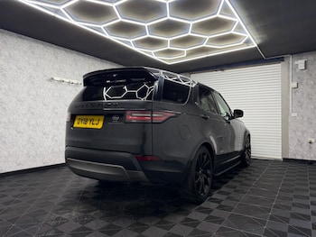 Used Land Rover Discovery 2018 for sale - 78318539: Photo