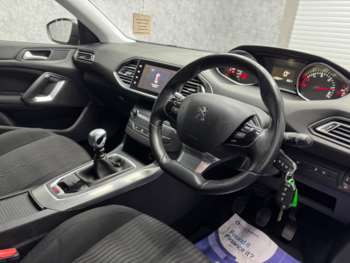 Used Peugeot 308 2014 for sale - 74888292: Photo