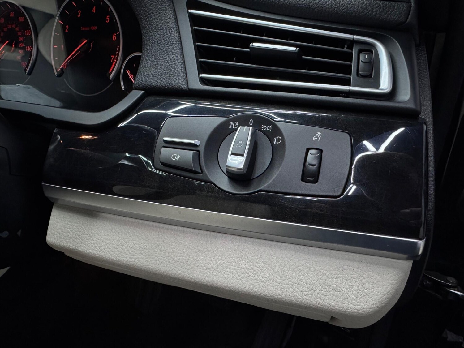 Used BMW 7 Series 2014 for sale - 77469388: Photo 27