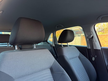 Used Volkswagen Polo 2012 for sale - 76446427: Photo