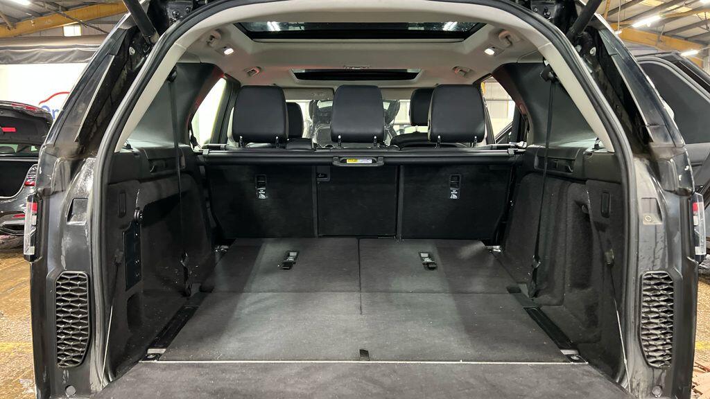 Used Land Rover Discovery 2017 for sale - 76597189: Photo 12