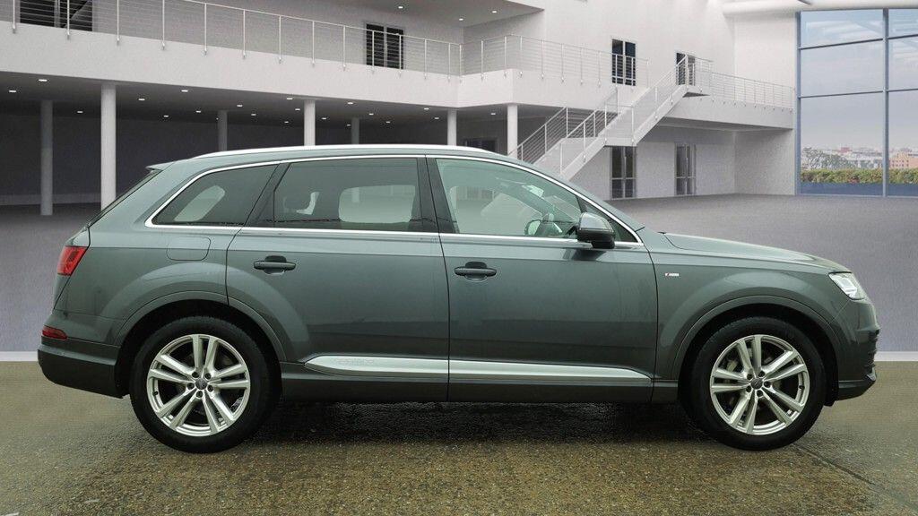 Used Audi Q7 2018 for sale - 77574977: Photo 10