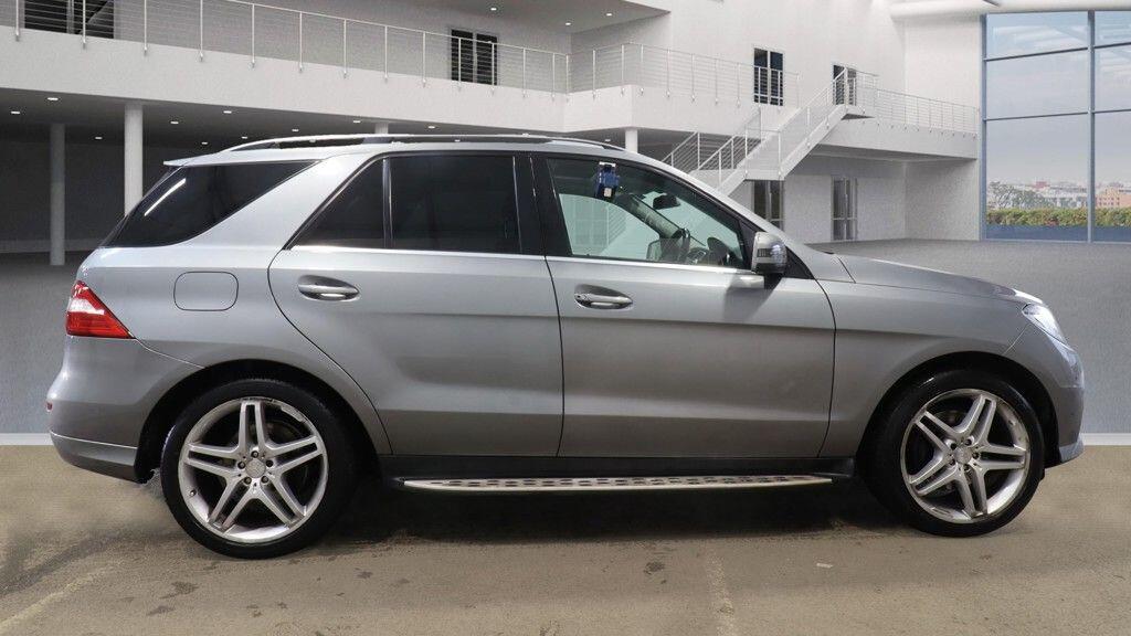 Used Mercedes-Benz M Class 2015 for sale - 76658842: Photo 10