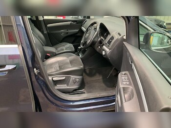 Used Volkswagen Sharan 2013 for sale - 77799028: Photo