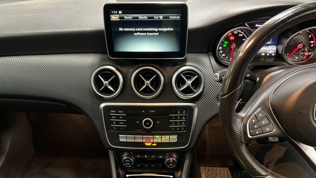 Used Mercedes-Benz A-Class 2016 for sale - 76457173: Photo 2