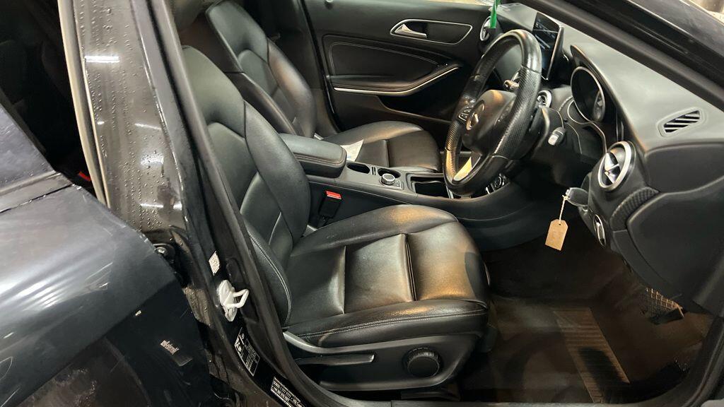 Used Mercedes-Benz A-Class 2016 for sale - 76457173: Photo 3