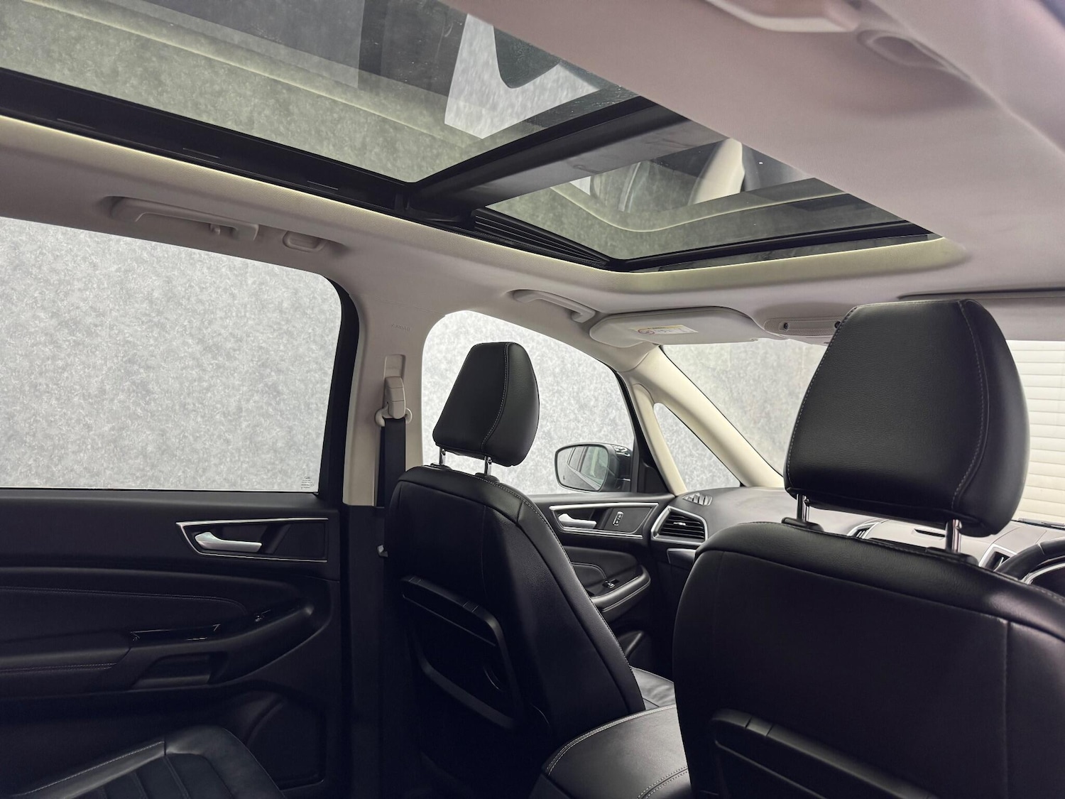 Used Ford Galaxy 2017 for sale - 76634079: Photo 20