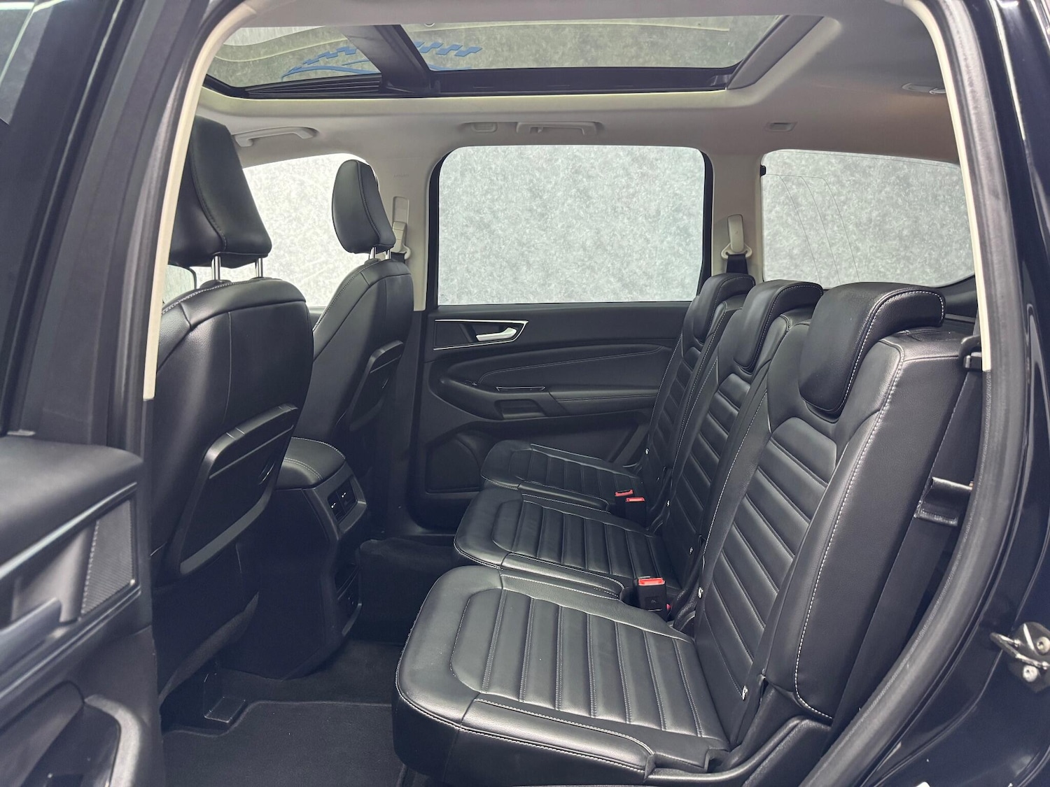 Used Ford Galaxy 2017 for sale - 76634079: Photo 7