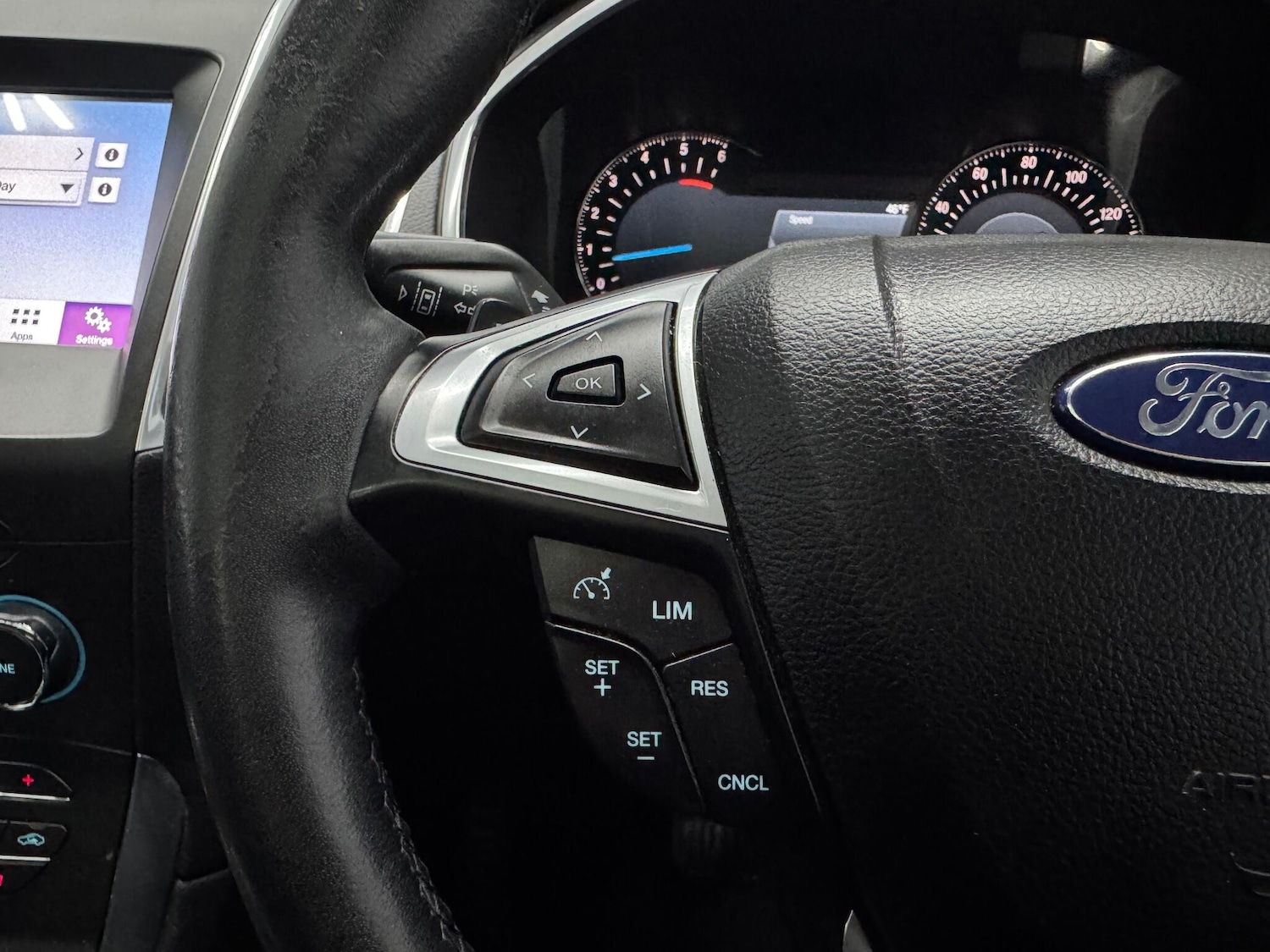 Used Ford Galaxy 2017 for sale - 76634079: Photo 8