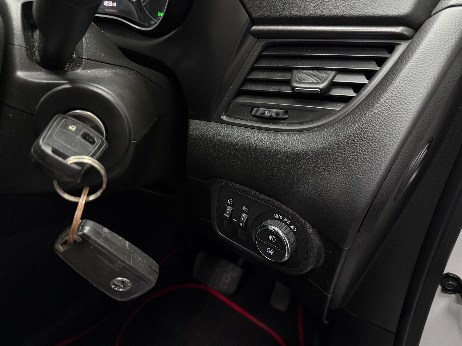 Used Vauxhall Zafira 2017 for sale - 77469370: Photo 21