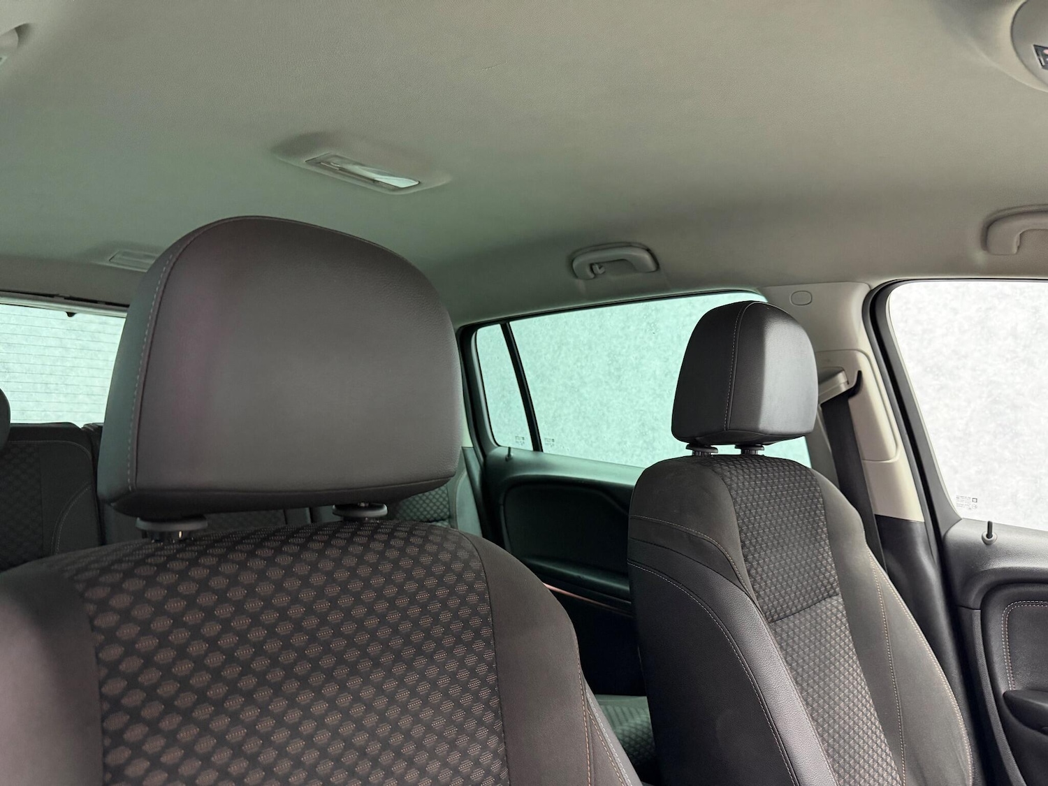 Used Vauxhall Zafira 2017 for sale - 77469370: Photo 6