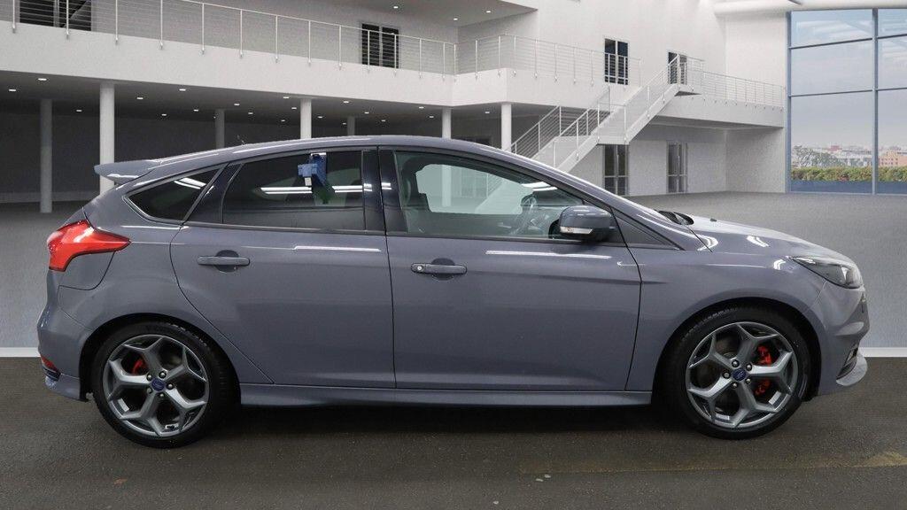 Used Ford Focus for sale - 76824766: Photo 9