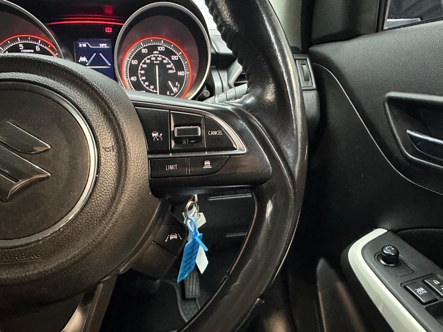 Used Suzuki Swift 2021 for sale - 78058311: Photo 10