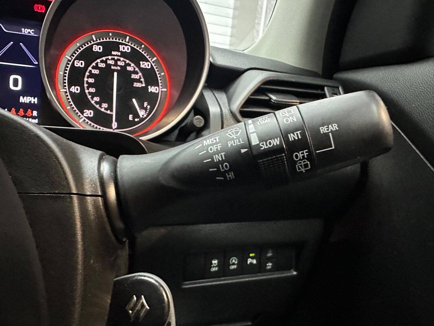 Used Suzuki Swift 2021 for sale - 78058311: Photo 21