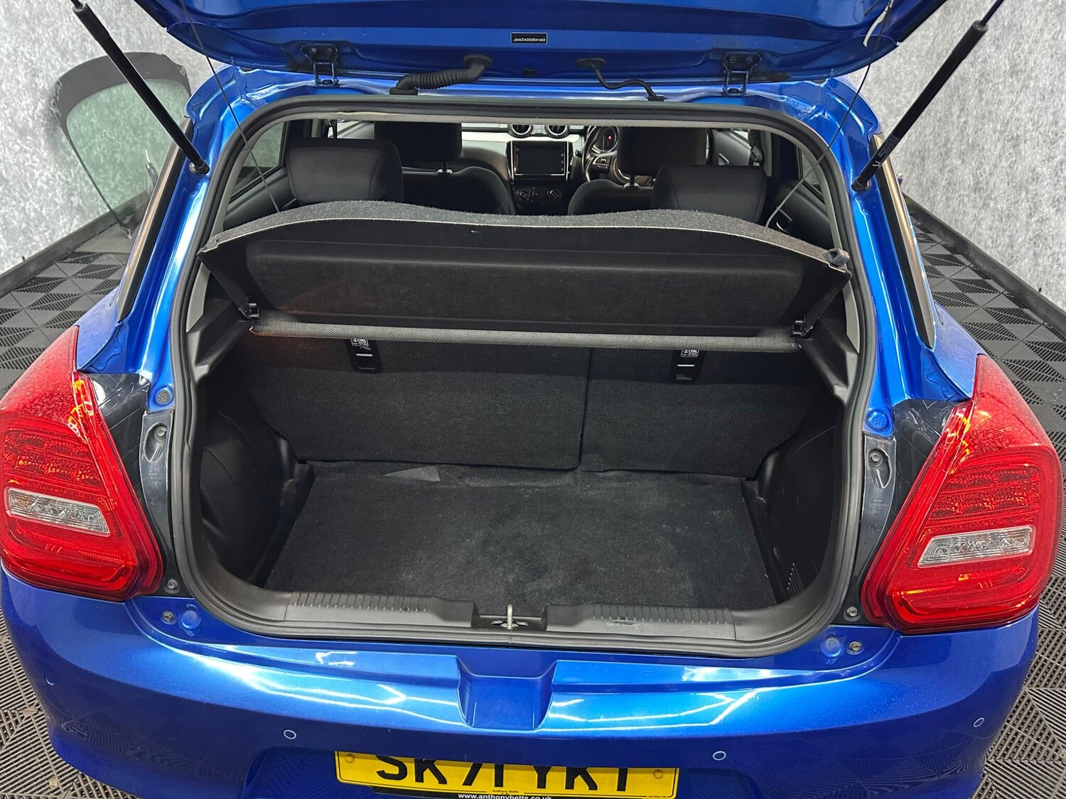 Used Suzuki Swift 2021 for sale - 78058311: Photo 22