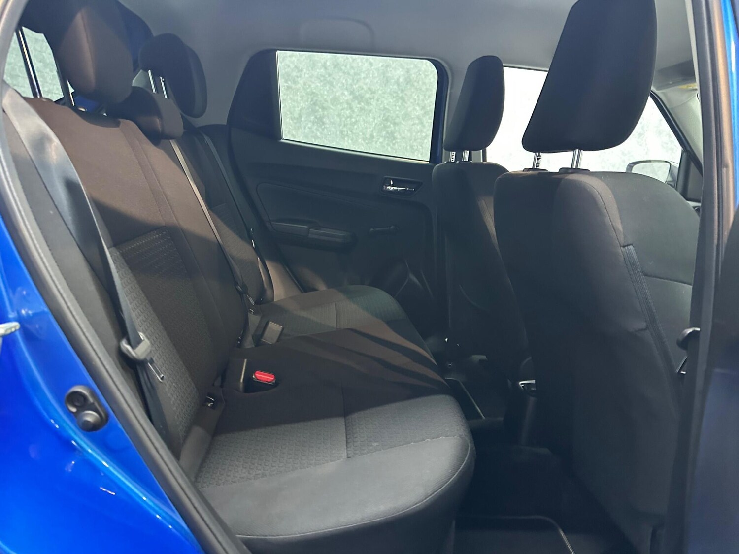 Used Suzuki Swift 2021 for sale - 78058311: Photo 6