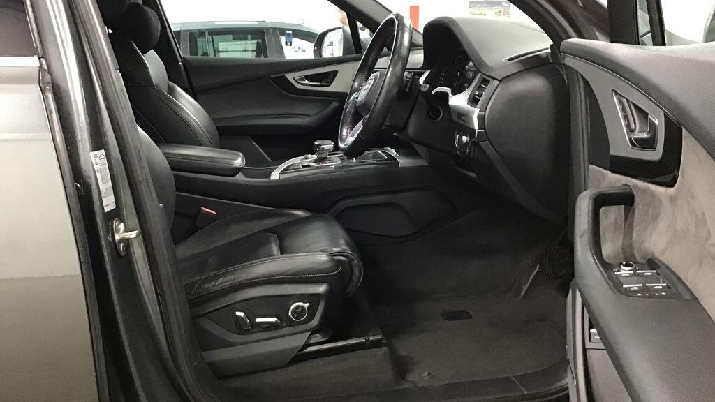 Used Audi Q7 2016 for sale - 77119983: Photo 2