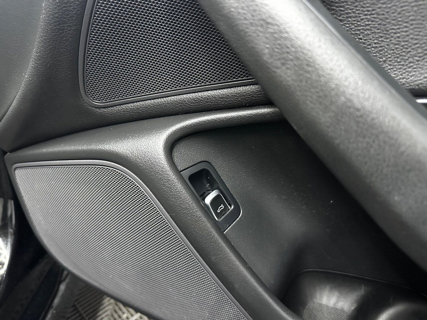 Used Audi A6 Avant 2016 for sale - 77320527: Photo 49