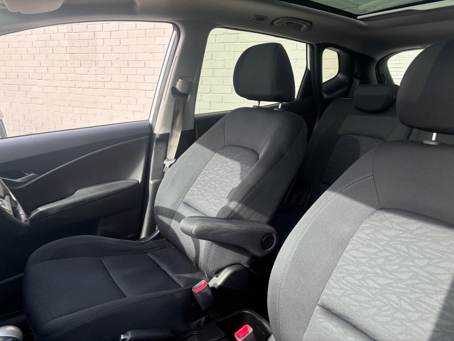 Used Hyundai Ix20 2011 for sale - 77753502: Photo 10