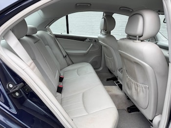 Used Mercedes-Benz C Class 2006 for sale - 77345134: Photo