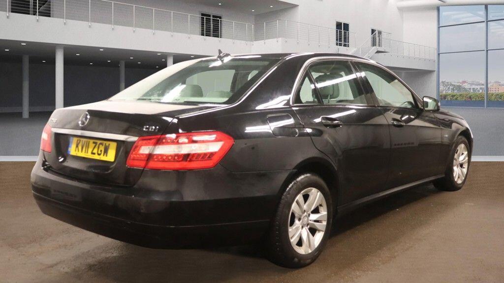 Used Mercedes-Benz E Class 2011 for sale - 78058483: Photo 9
