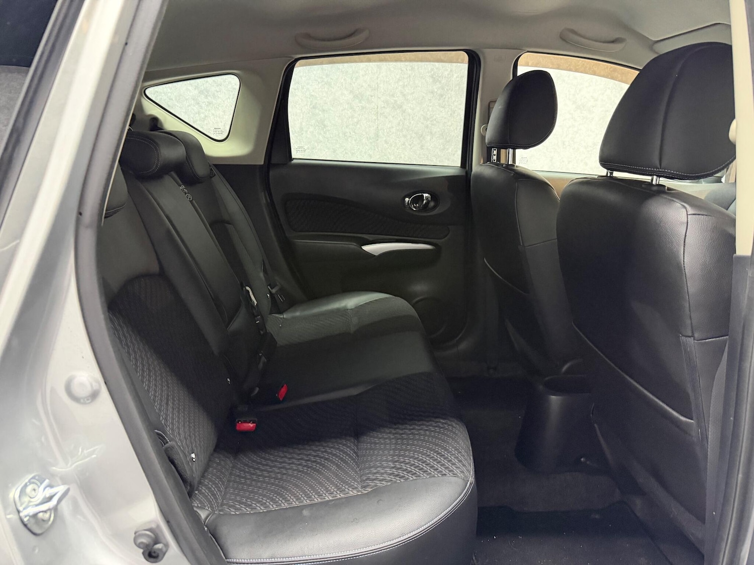 Used Nissan Note 2016 for sale - 77229999: Photo 10