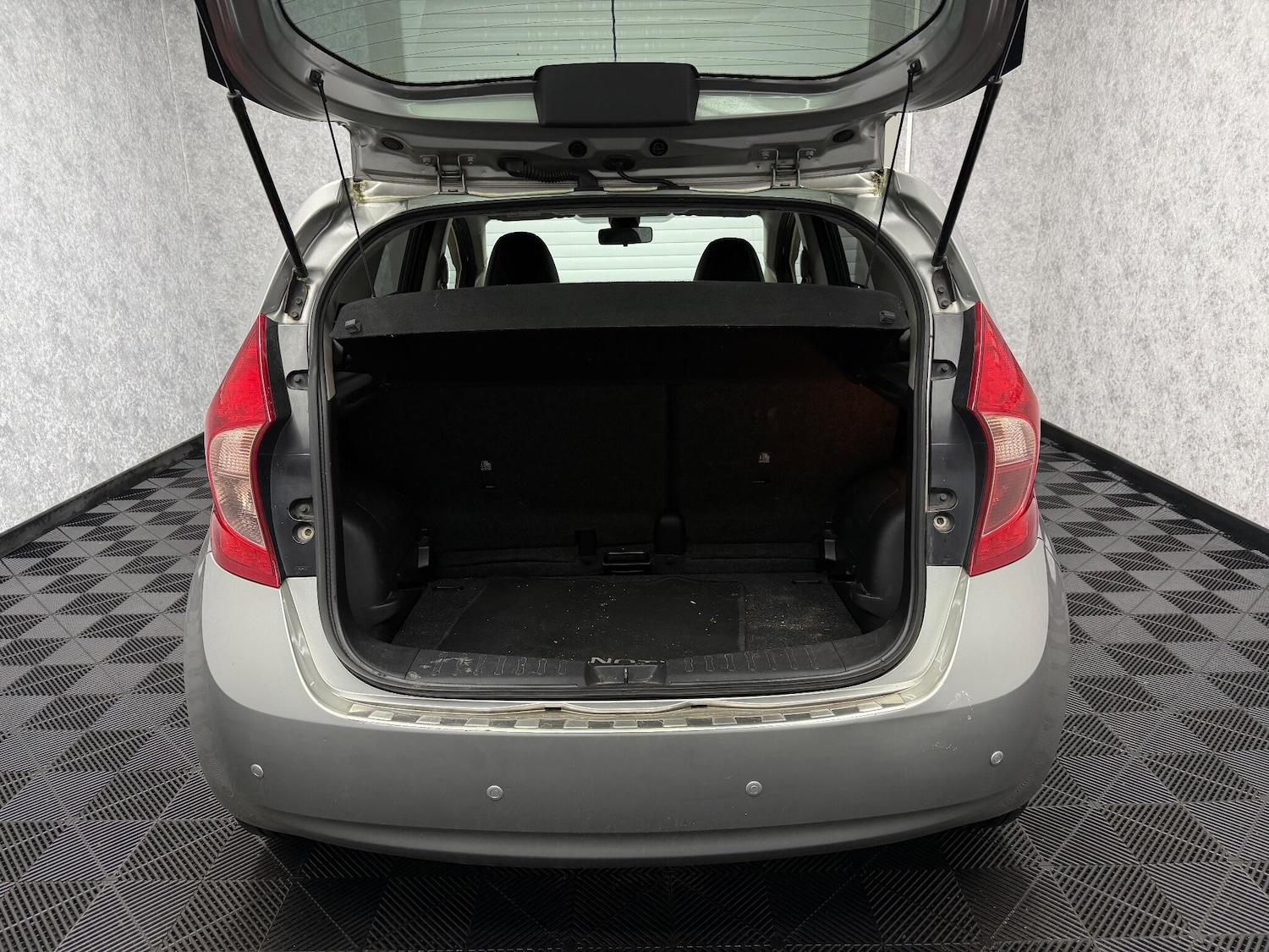 Used Nissan Note 2016 for sale - 77229999: Photo 21