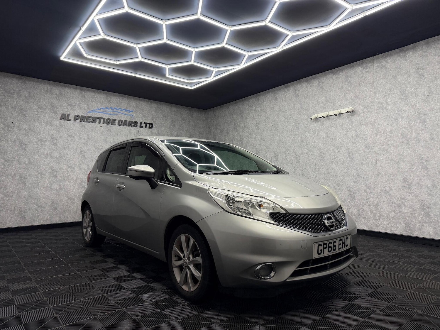 Used Nissan Note 2016 for sale - 77229999: Photo 3