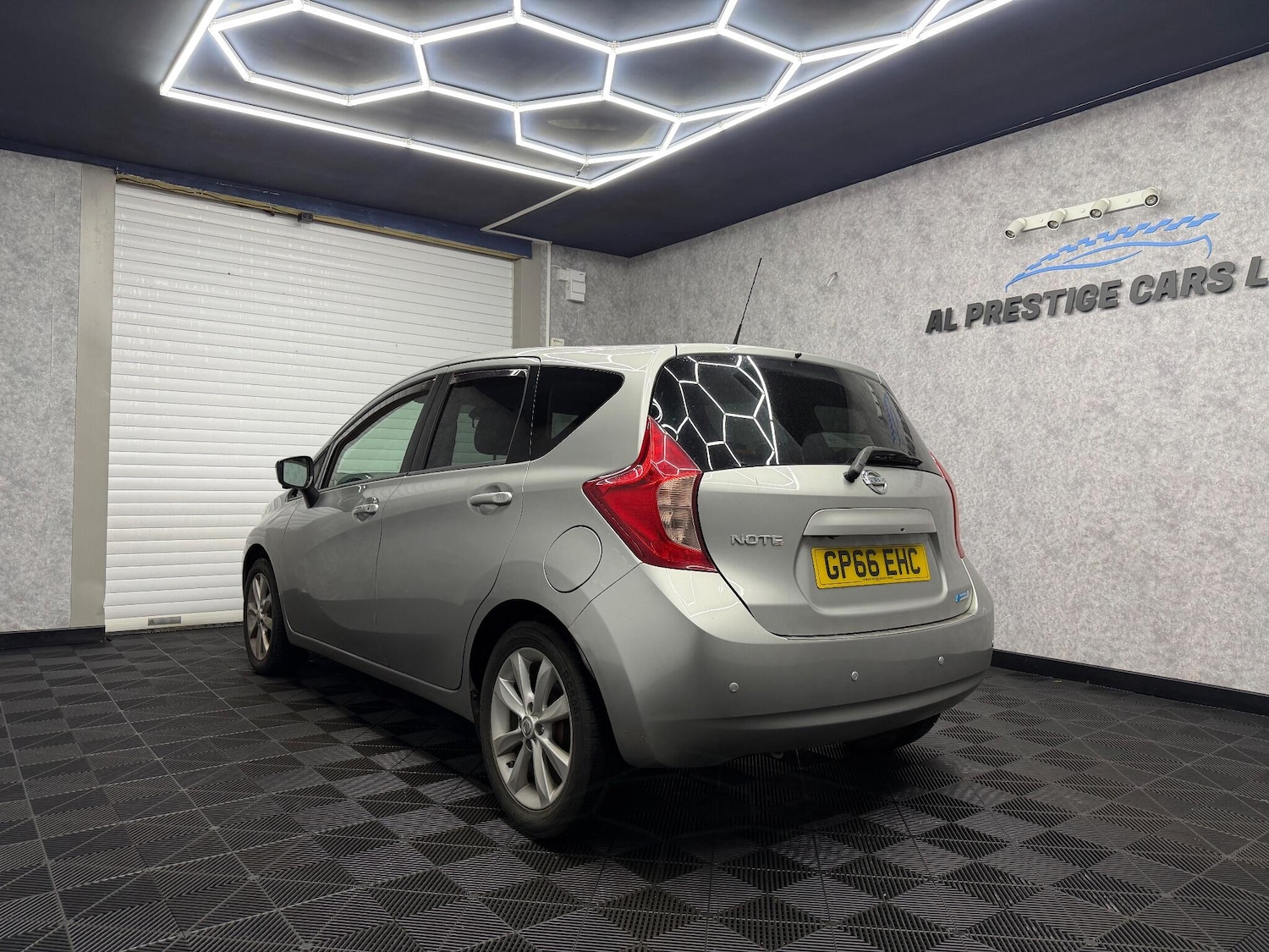 Used Nissan Note 2016 for sale - 77229999: Photo 5