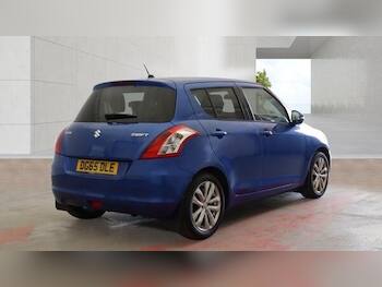 Used Suzuki Swift 2015 for sale - 79664271: Photo