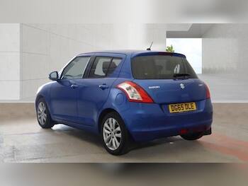 Used Suzuki Swift 2015 for sale - 79664271: Photo
