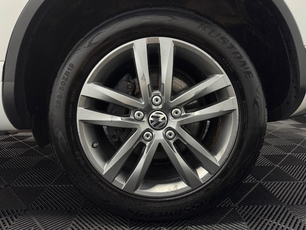 Used Volkswagen Touareg 2015 for sale - 75166268: Photo 31
