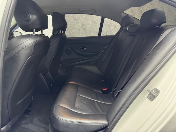 Used BMW 3 Series 2018 for sale - 76314758: Photo 14