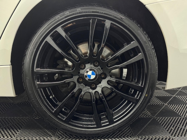 Used BMW 3 Series 2018 for sale - 76314758: Photo 25